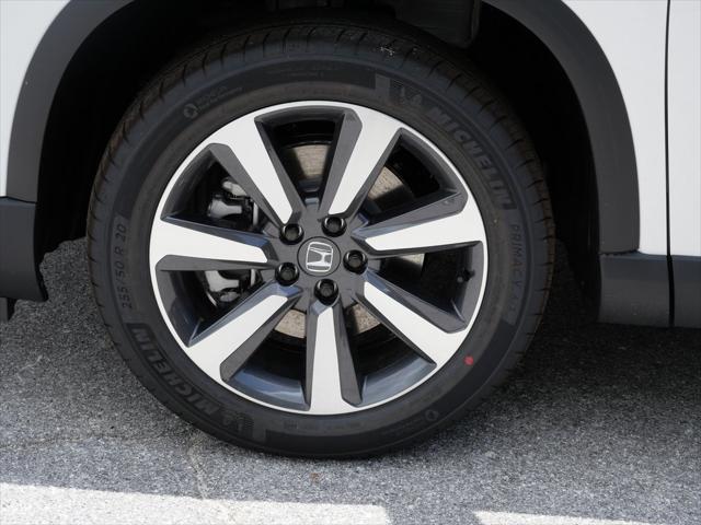 new 2025 Honda Pilot car, priced at $49,405