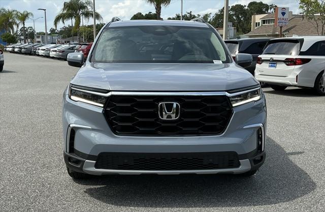new 2025 Honda Pilot car, priced at $49,405