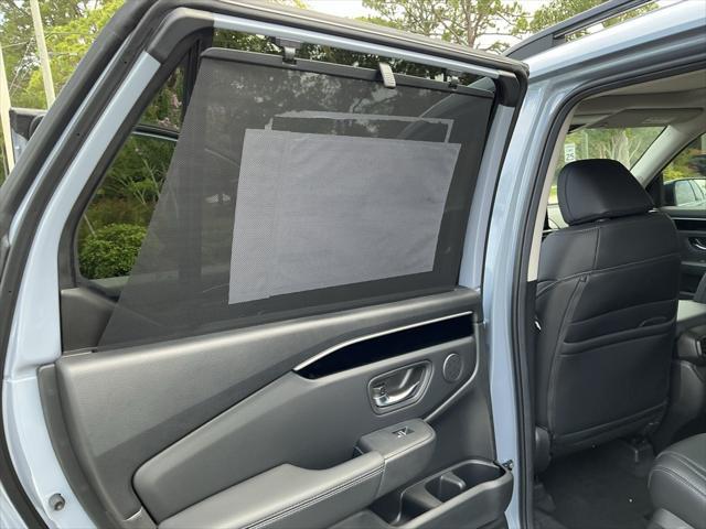 new 2025 Honda Pilot car, priced at $49,405