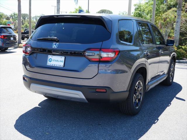 new 2025 Honda Pilot car, priced at $49,250