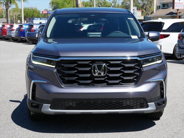 new 2025 Honda Pilot car, priced at $49,250