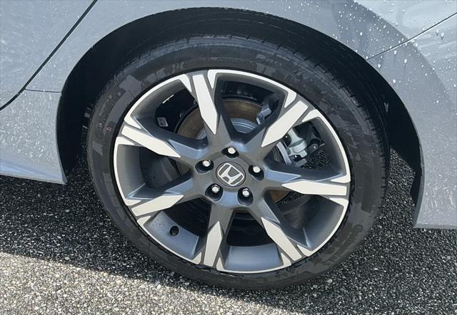 new 2025 Honda Civic Hybrid car, priced at $32,055