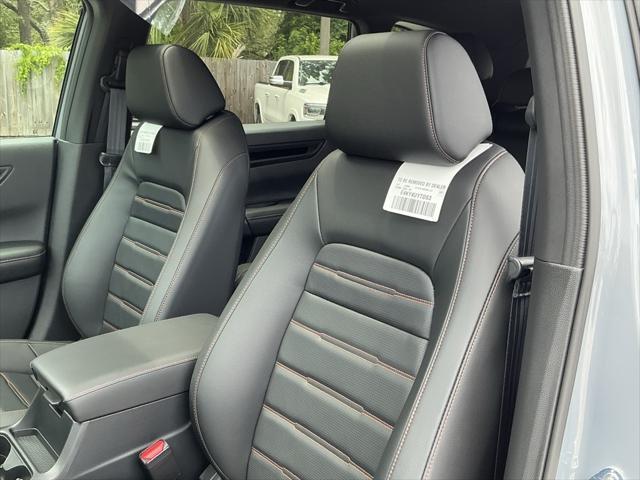new 2026 Honda CR-V Hybrid car, priced at $40,575
