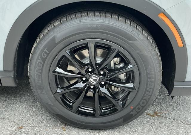 new 2026 Honda CR-V Hybrid car, priced at $40,575