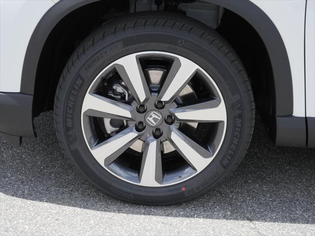 new 2025 Honda Pilot car, priced at $49,405