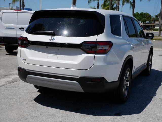 new 2025 Honda Pilot car, priced at $47,505