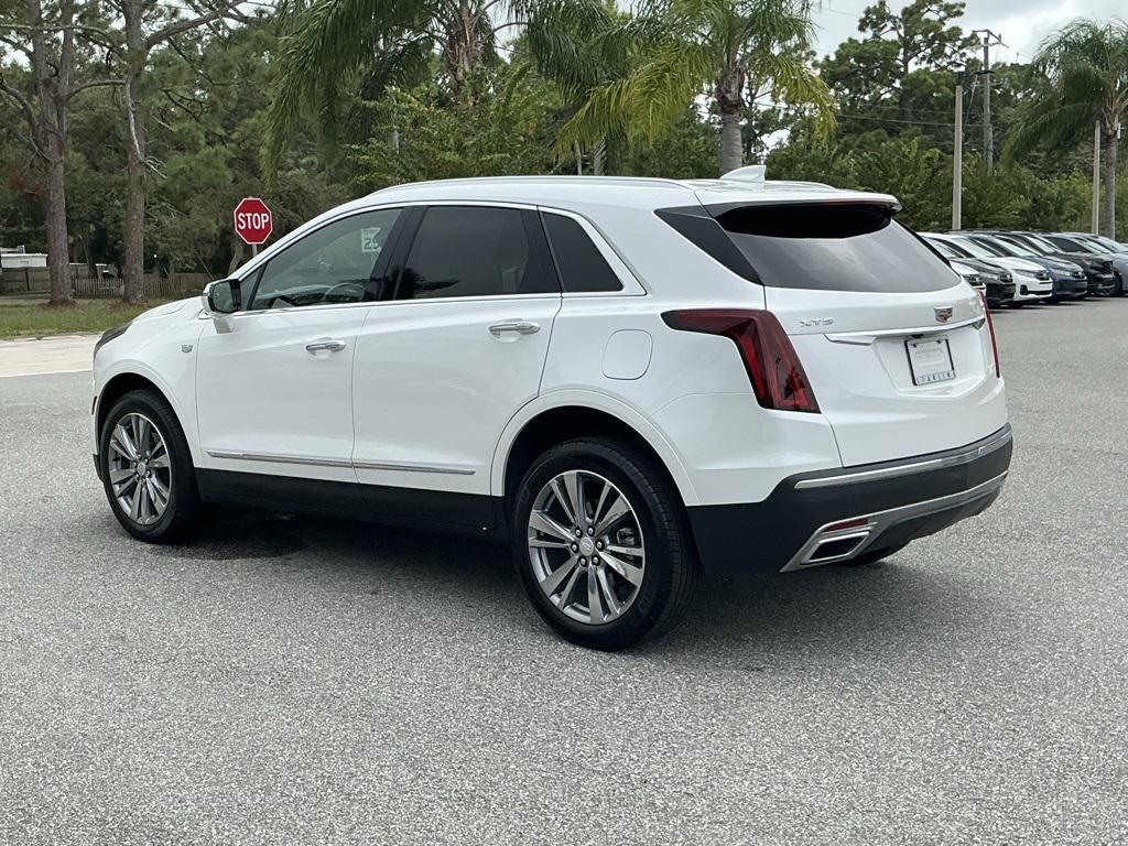 used 2025 Cadillac XT5 car, priced at $41,815