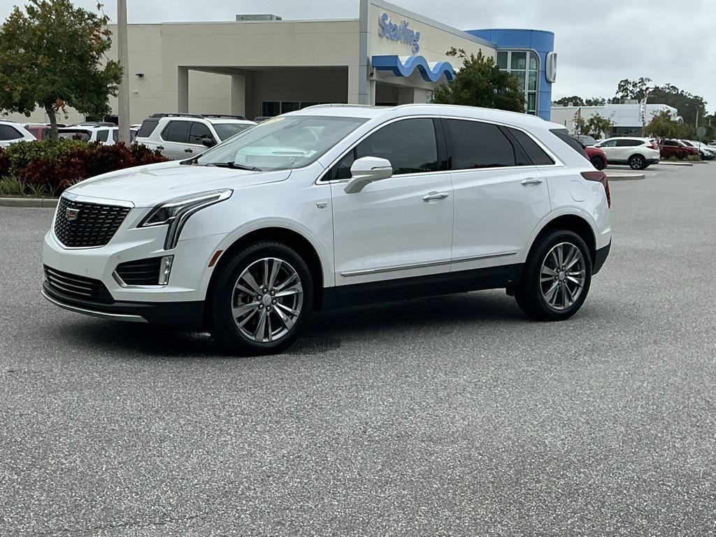 used 2025 Cadillac XT5 car, priced at $41,815