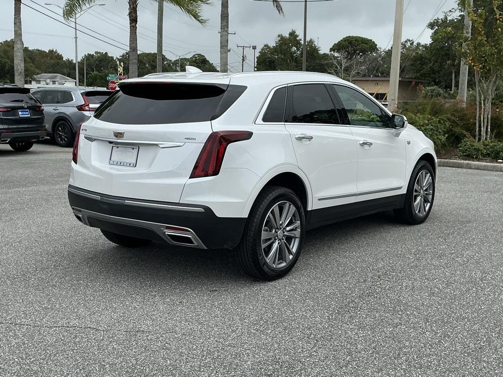 used 2025 Cadillac XT5 car, priced at $41,815