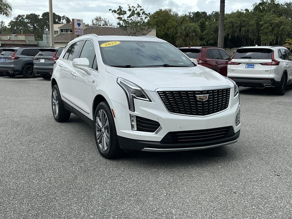 used 2025 Cadillac XT5 car, priced at $41,815