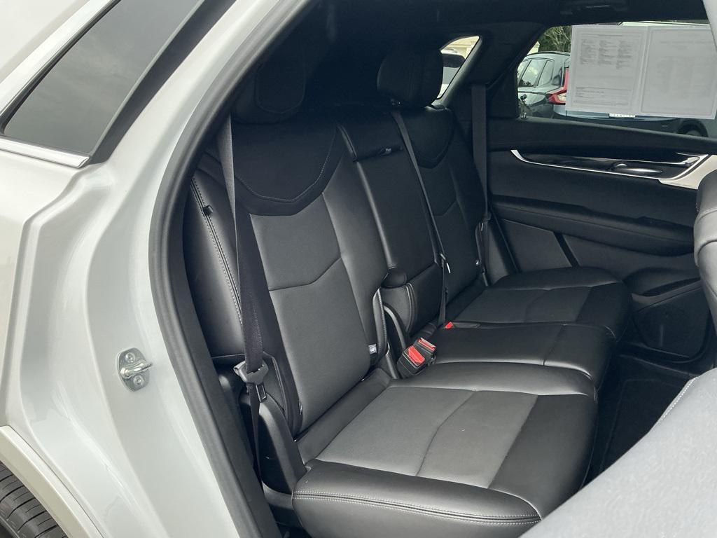 used 2025 Cadillac XT5 car, priced at $41,815