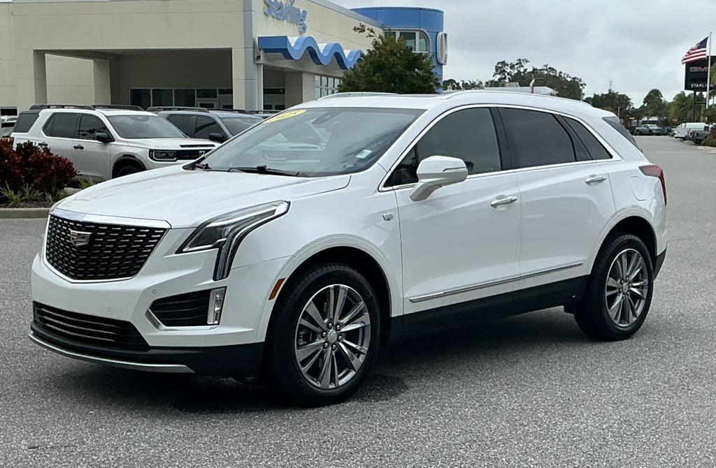 used 2025 Cadillac XT5 car, priced at $41,815