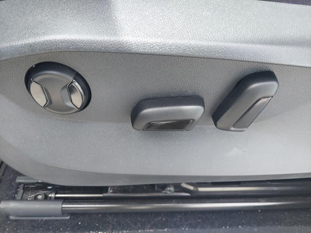 used 2022 Volkswagen Tiguan car, priced at $23,575