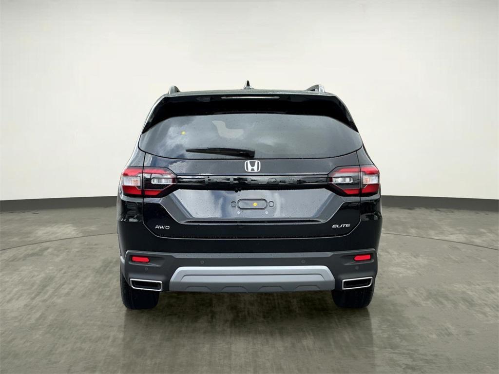 new 2025 Honda Pilot car, priced at $52,575