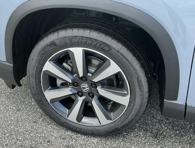 new 2025 Honda Pilot car, priced at $49,405