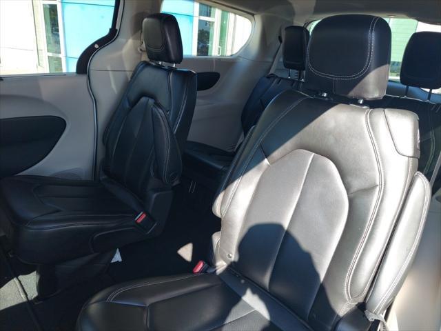 used 2023 Chrysler Pacifica car, priced at $21,076