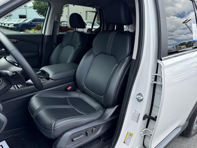 used 2023 Honda Pilot car, priced at $37,957