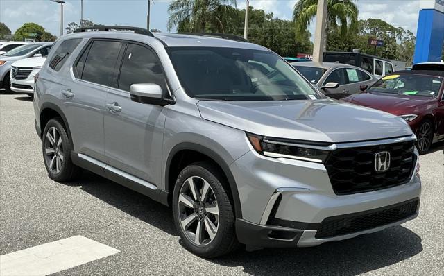new 2025 Honda Pilot car, priced at $54,530