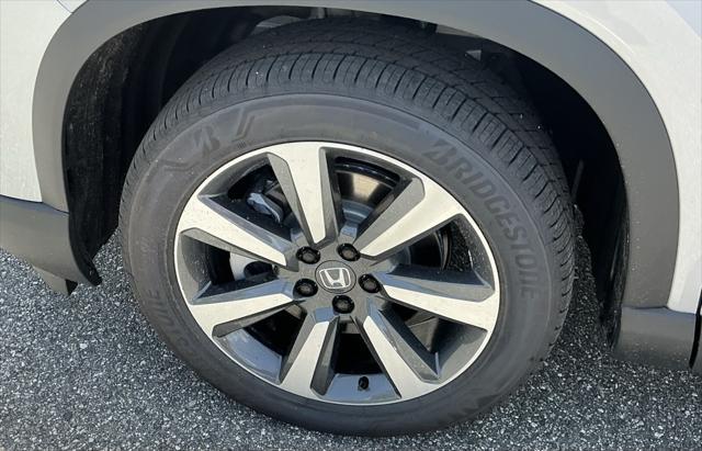 new 2025 Honda Pilot car, priced at $54,530