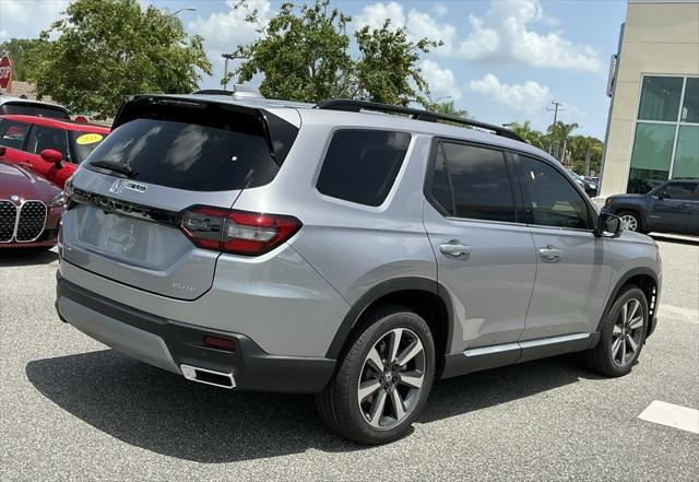 new 2025 Honda Pilot car, priced at $54,530