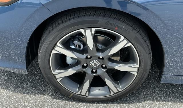 new 2025 Honda Civic Hybrid car, priced at $33,555