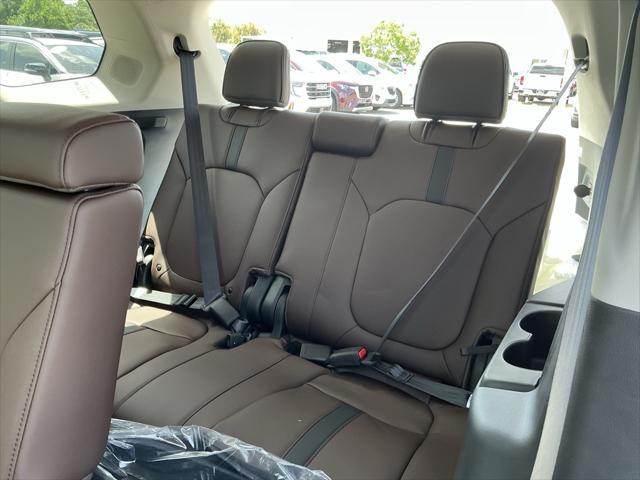 new 2025 Honda Pilot car, priced at $54,530