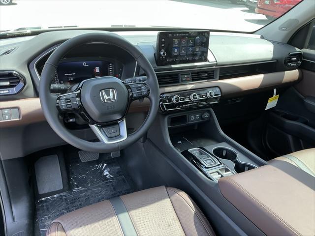 new 2025 Honda Pilot car, priced at $54,530