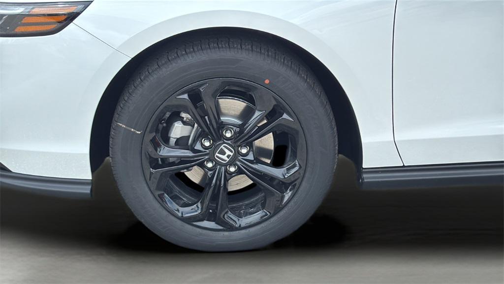 new 2025 Honda Accord car, priced at $30,665