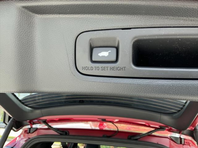 new 2026 Honda CR-V Hybrid car, priced at $40,575