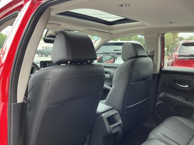 new 2025 Honda HR-V car, priced at $30,895