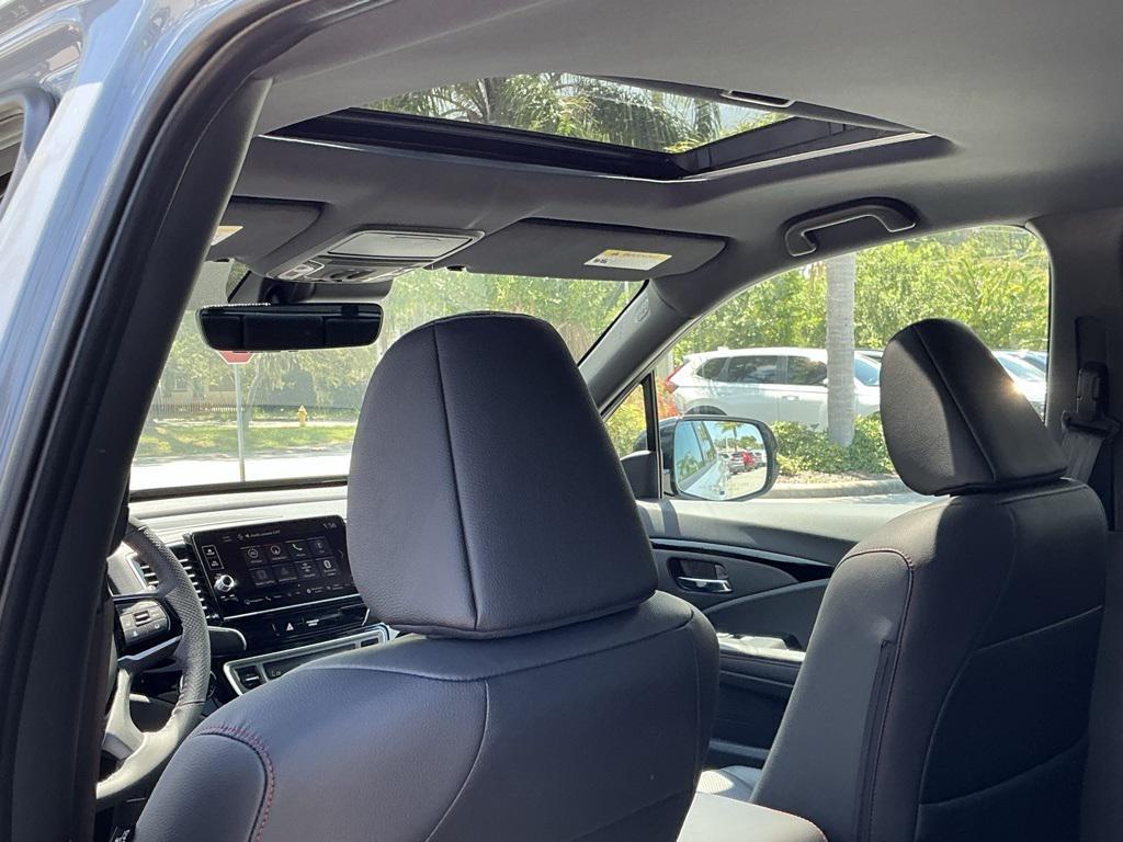new 2025 Honda Ridgeline car, priced at $46,405