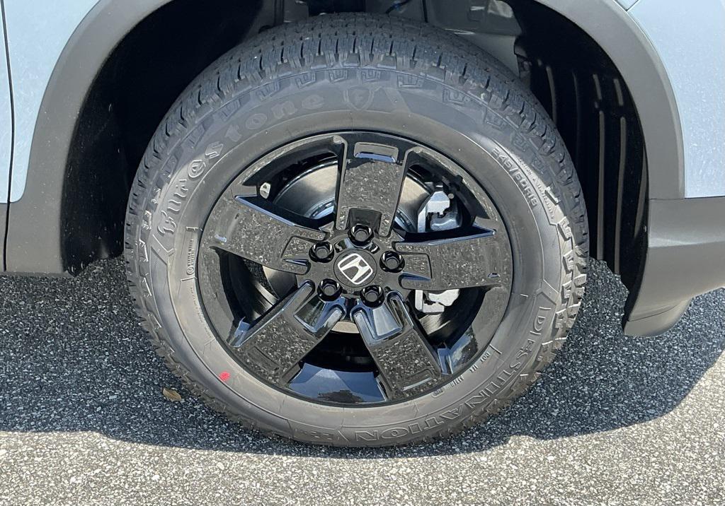 new 2025 Honda Ridgeline car, priced at $46,405