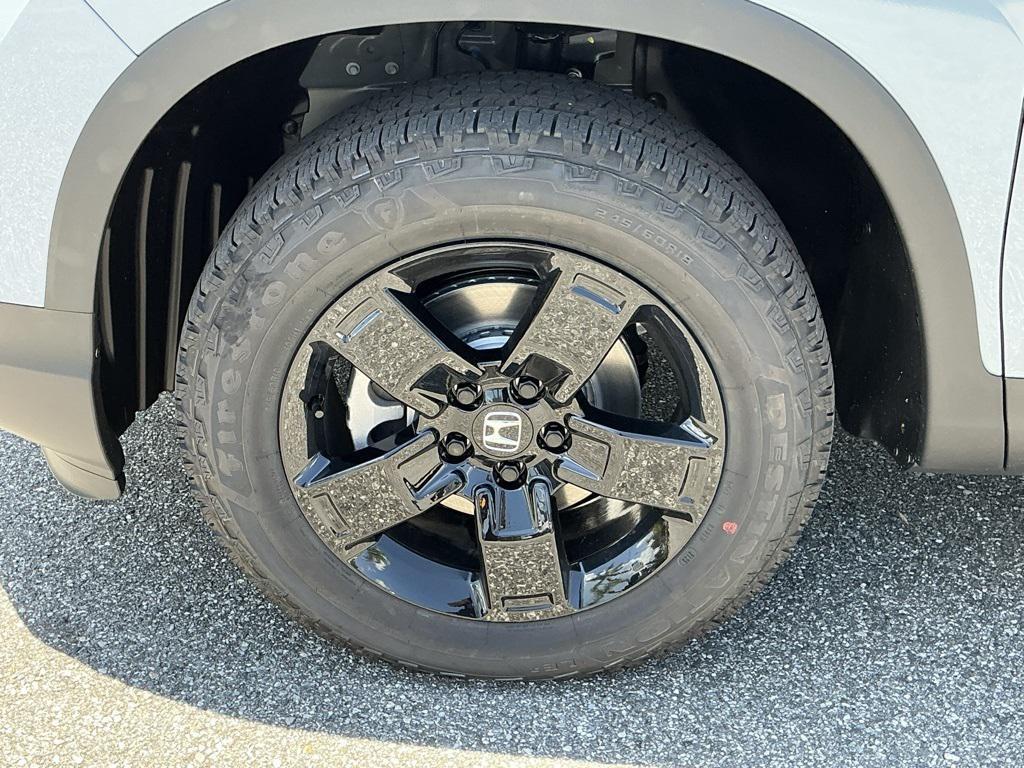new 2025 Honda Ridgeline car, priced at $46,405