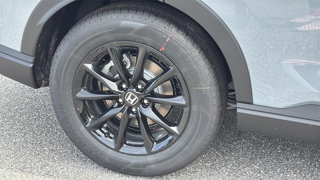 new 2026 Honda CR-V Hybrid car, priced at $40,630