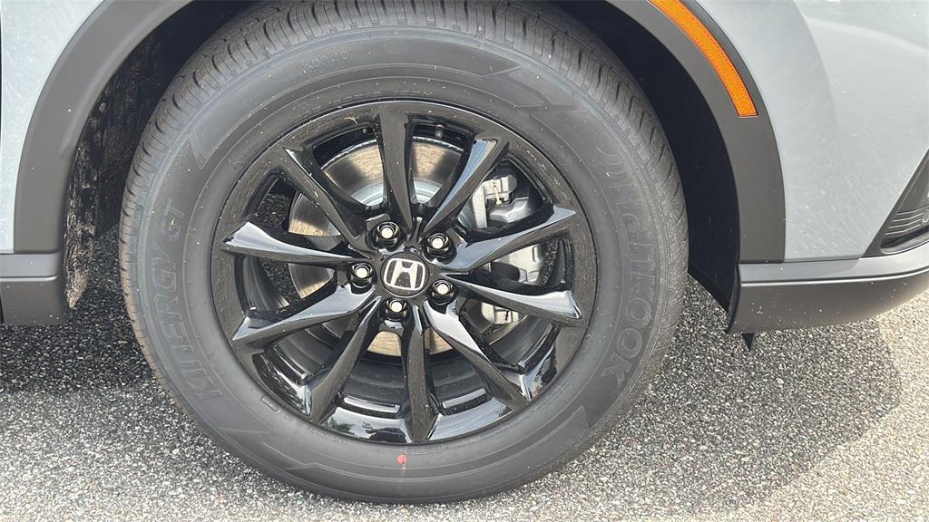 new 2026 Honda CR-V Hybrid car, priced at $40,630