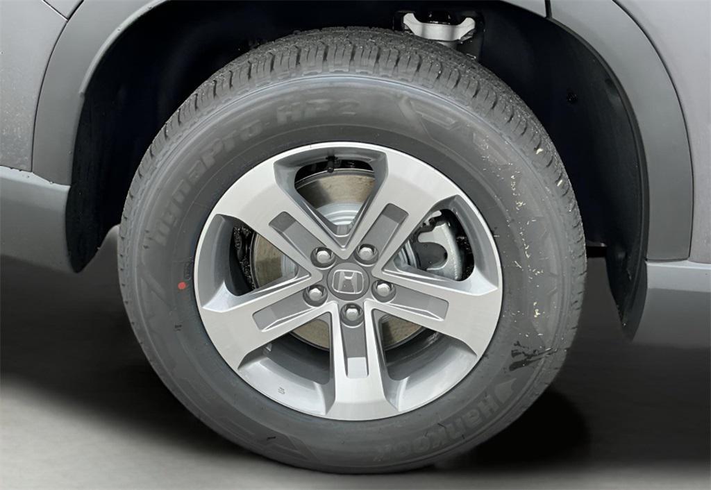 new 2025 Honda Pilot car, priced at $42,995