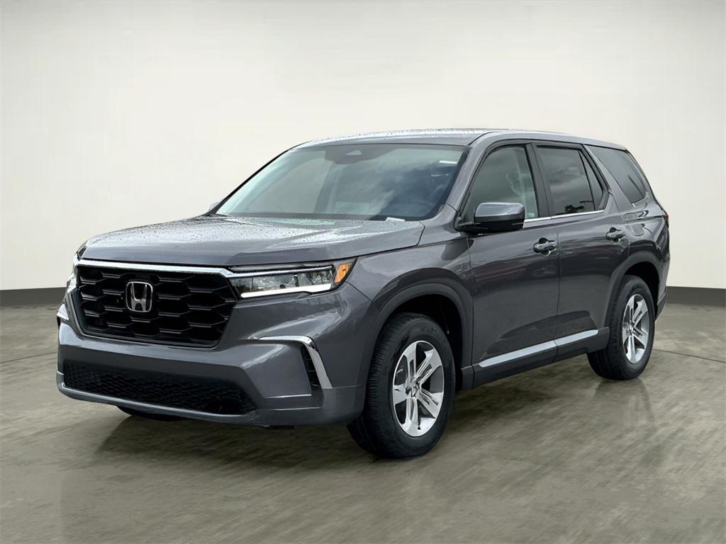 new 2025 Honda Pilot car, priced at $42,995