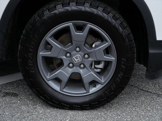 used 2025 Honda Passport car, priced at $44,350