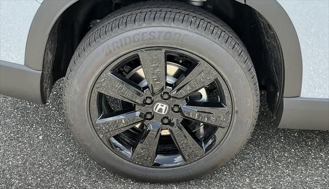 new 2025 Honda Pilot car, priced at $56,485