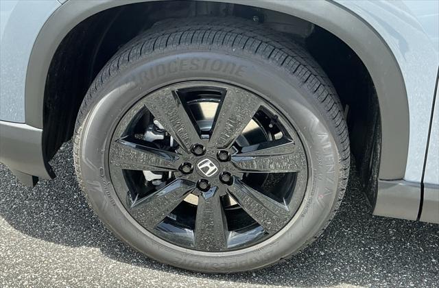 new 2025 Honda Pilot car, priced at $56,485