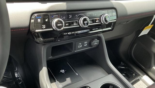 new 2025 Honda Pilot car, priced at $56,485