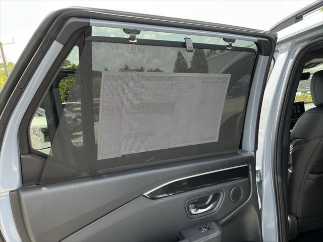 new 2025 Honda Pilot car, priced at $56,485