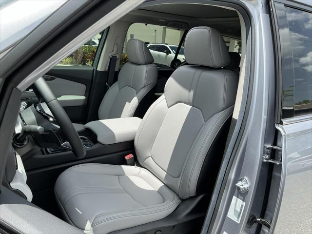 new 2025 Honda Pilot car, priced at $48,950