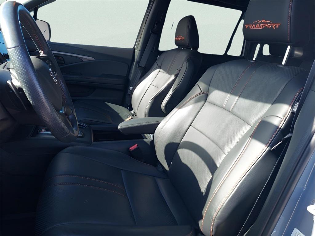 used 2023 Honda Passport car, priced at $33,823