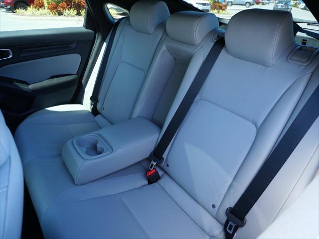 new 2025 Honda Civic Hybrid car