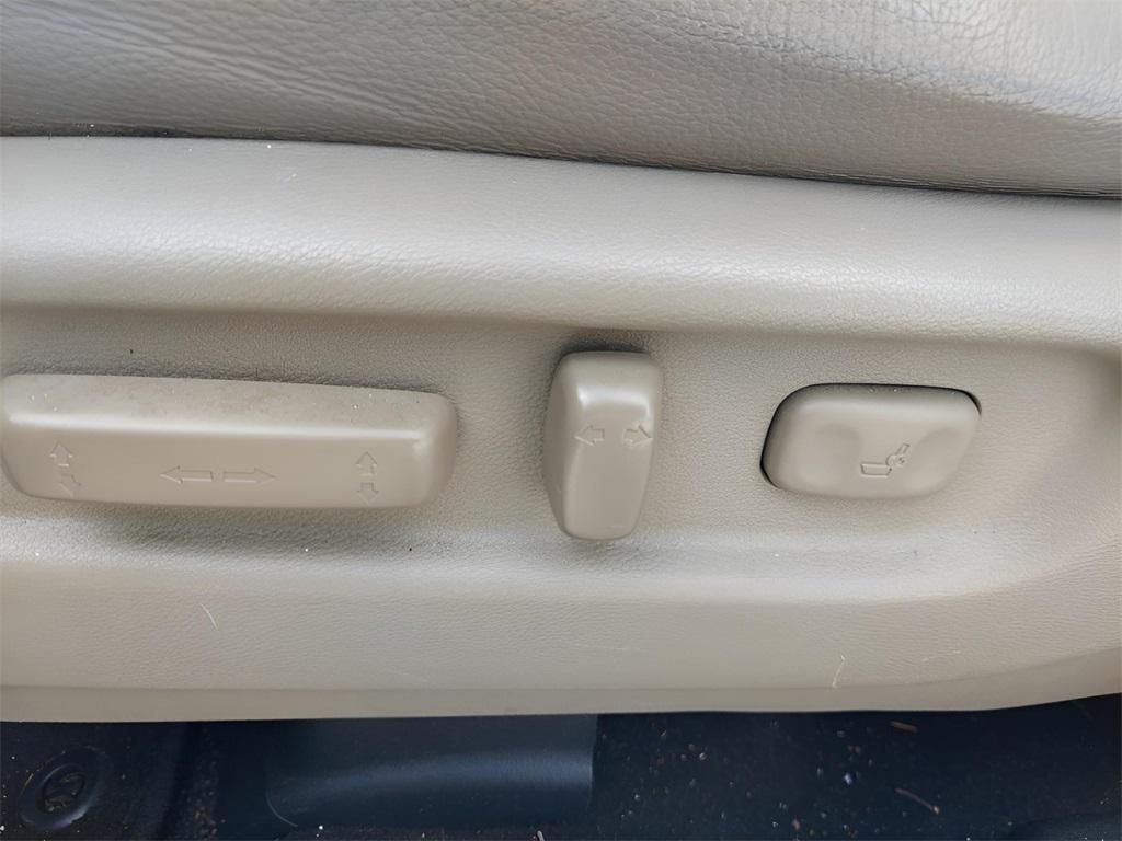 used 2020 Honda Pilot car, priced at $20,941