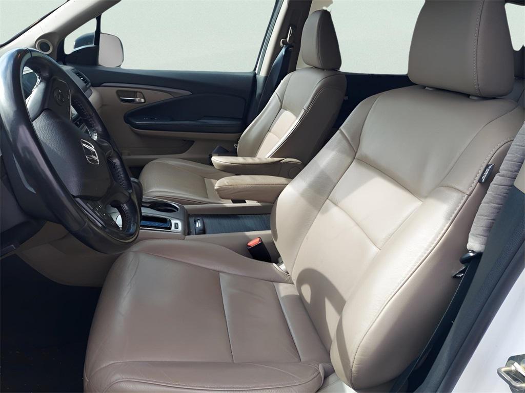 used 2020 Honda Pilot car, priced at $20,941