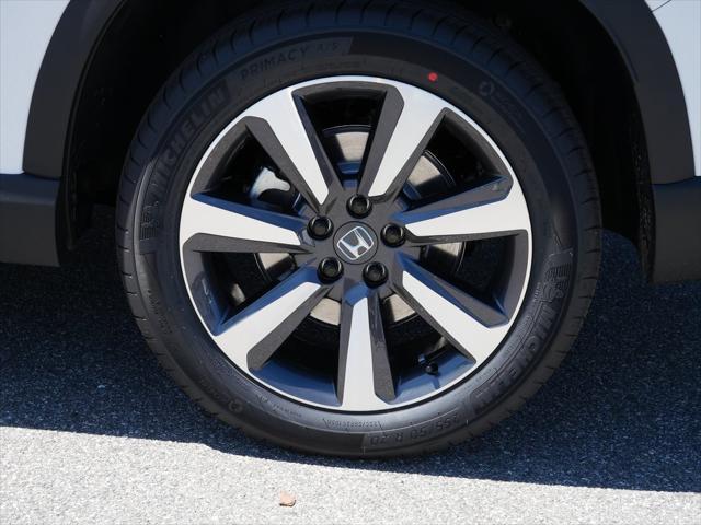 new 2025 Honda Pilot car, priced at $49,405