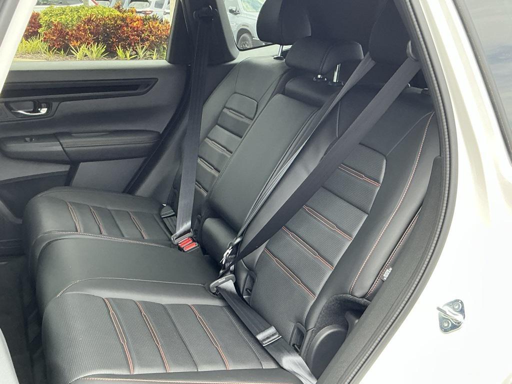 new 2026 Honda CR-V Hybrid car, priced at $40,575