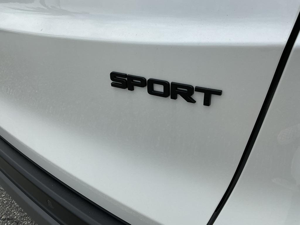 new 2026 Honda CR-V Hybrid car, priced at $40,575